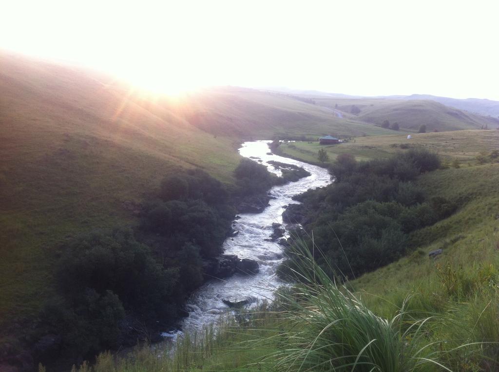 Umzimkulu River Lodge Underberg Exteriör bild
