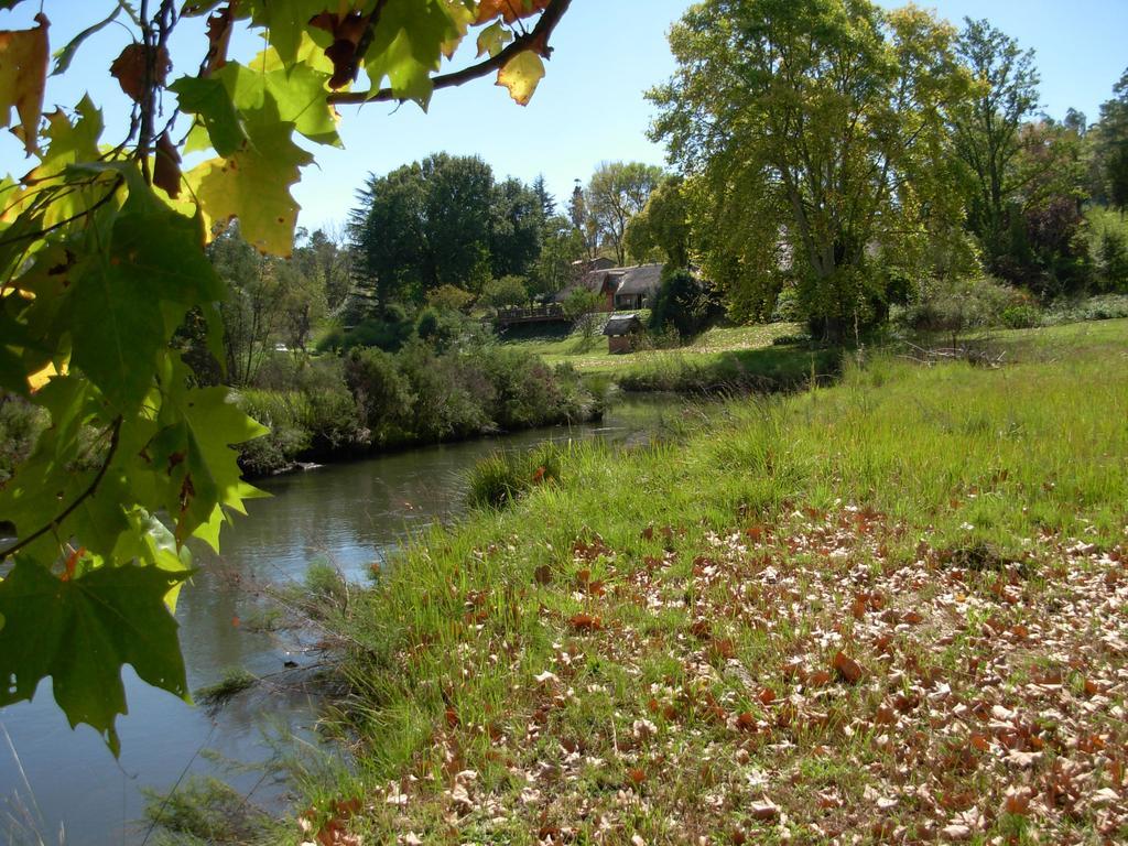 Umzimkulu River Lodge Underberg Exteriör bild